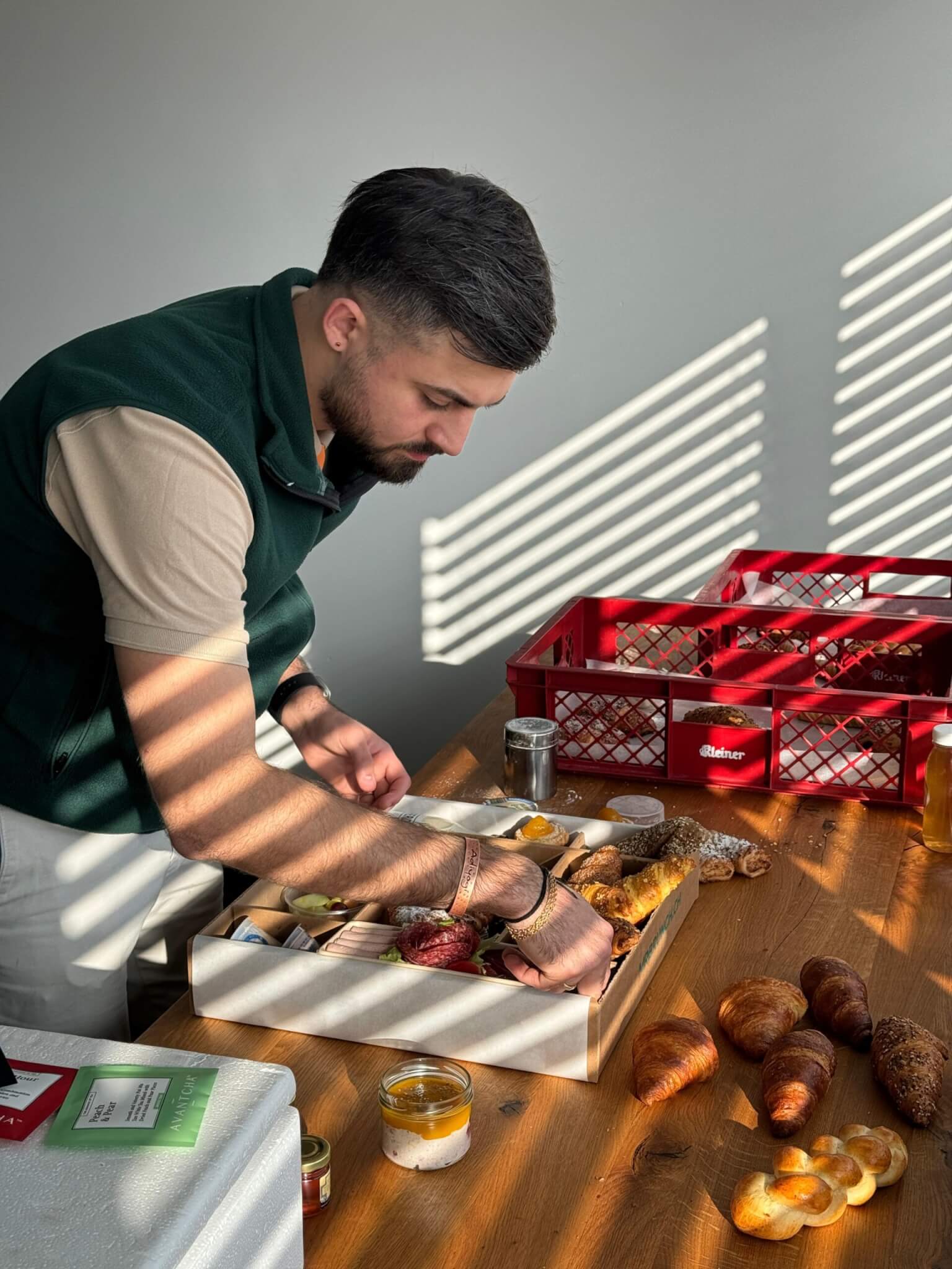 Standort-Geschenk Lieferung